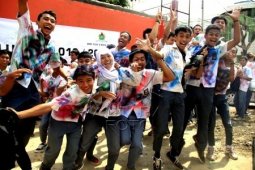 Siswa Madrasah Aliyah Tangerang Lulus 100 Persen