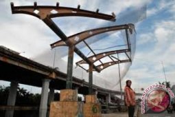 Bekasi libatkan swasta perbaiki halte rusak