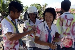 Aksi Corat-Coret Kelulusan