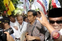 Jokowi Akan Sowan ke Sri Sultan