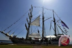 KRI Dewaruci Kenalkan Wisata