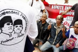 Prabowo-Hatta Minta MK Batalkan Keputusan KPU