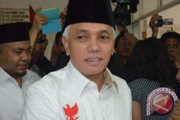 Pengamat: Hatta dominasi debat