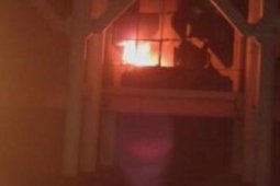 Kantor Bupati Landak Terbakar