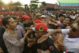 Jokowi Silaturahmi Dengan Kyai se-Kalbar