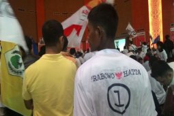 Hatta Ajak Pendukungnya Menangkan Pilpres Secara Ksatria