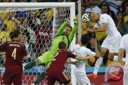 Aljazair Buat kejutan Lolos Fase Gugur