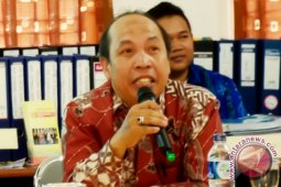 Tiga Pembantu Rektor Adu Visi Misi