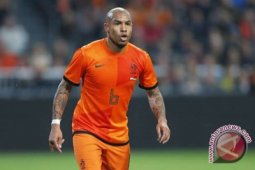 De Jong Diragukan Perkuat Belanda