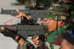 Menggunakan Laras Panjang