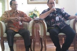 OJK Tanggapi Warga Kelud