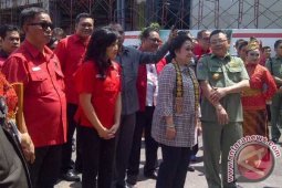 Megawati Tiba di Kalbar