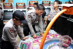 Razia Judi Gelap