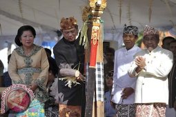 Presiden Lepas Pawai Pesta Kesenian Bali
