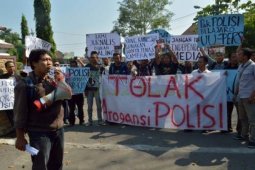Wartawan Demo Polisi