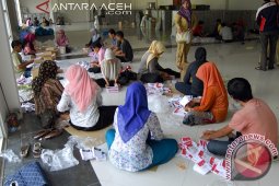 KIP Lhokseumawe temukan kertas suara rusak