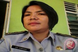 Profil: Sri Endang, Optimistis Mampu Tangani Arus Mudik