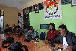 Tanpa SK, 7 Panwascam di Sintang Ancam Tidak Bekerja