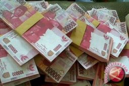 Rupiah Selasa sore melemah menjadi Rp11.768