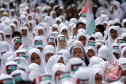 Ribuan Pelajar dan PNS Gelar Aksi Palestina