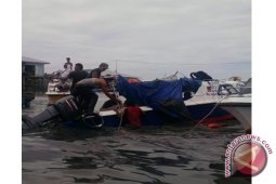 Speedboat Capsized, Three Passengers Missing