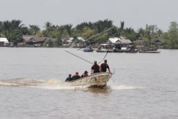 Penumpang Feri Tenggelam di Sungai Kapuas Kalteng Masih Dicari