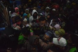 Mudik Perahu Terakhir