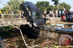 Kecelakaan Mobil Pemudik
