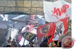 Konser Ngabuburit Bersama Slank