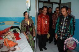 HARUN BESUK SUHADA PENDERITA LIMFOMA MALIKNA