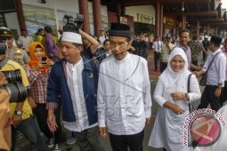 Jokowi dan Keluarga Berangkat Umrah
