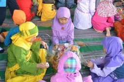 Parsel SD Khadijah untuk Janda