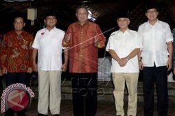Prabowo Datangi Kediaman Pribadi Presiden Yudhoyono