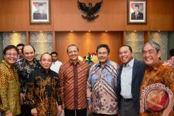 Fahmi Idris, dari politikus hingga  menteri