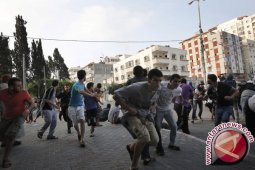 Israel menyerang jalur Gaza, tiga orang tewas