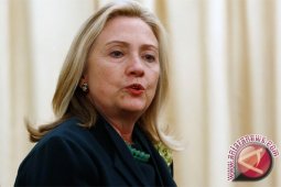 Hillary Clinton Salahkan Kebijakan Obama