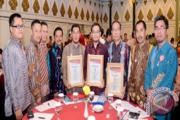 Adaro Raih Bipartit Award 2014