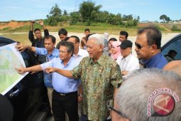 Gubernur Instruksikan Kepala SKPD Harus Blusukan