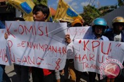 Pertanyakan Anggaran KPU