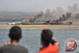 Kapal Ikan Terbakar
