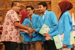 Mahasiswa PPNS ke Prancis