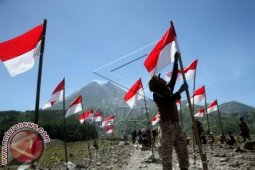 KNPI: Kesadaran Memasang Bendera Merah Putih Merosot