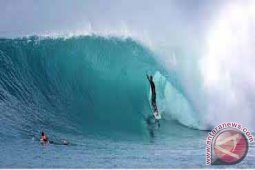 Dua Wisman Dievakuasi ke Denpasar dari Dompu