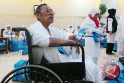 Ini manfaat air zamzan dan kurma