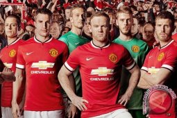 Manchester United tekuk QPR 4-0
