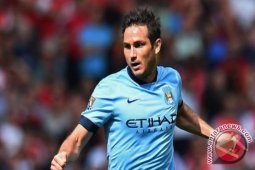 Manchester City Hancurkan Southampton 3-0