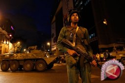 Venezuela Tukar Senjata Warga Dengan Beasiswa