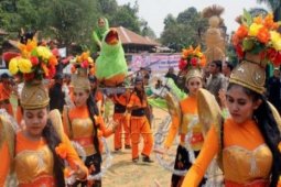 15 Pertunjukan seni meriahkan "ngaruwat" Sanggabuana