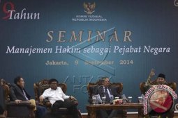 Seminar Manajemen Hakim