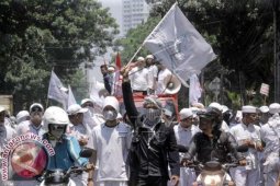 Tolak Ahok Jadi Gubernur Jakarta